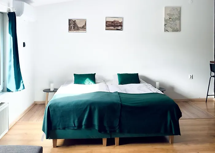 Glowna Apartamenty Nad Nogatem